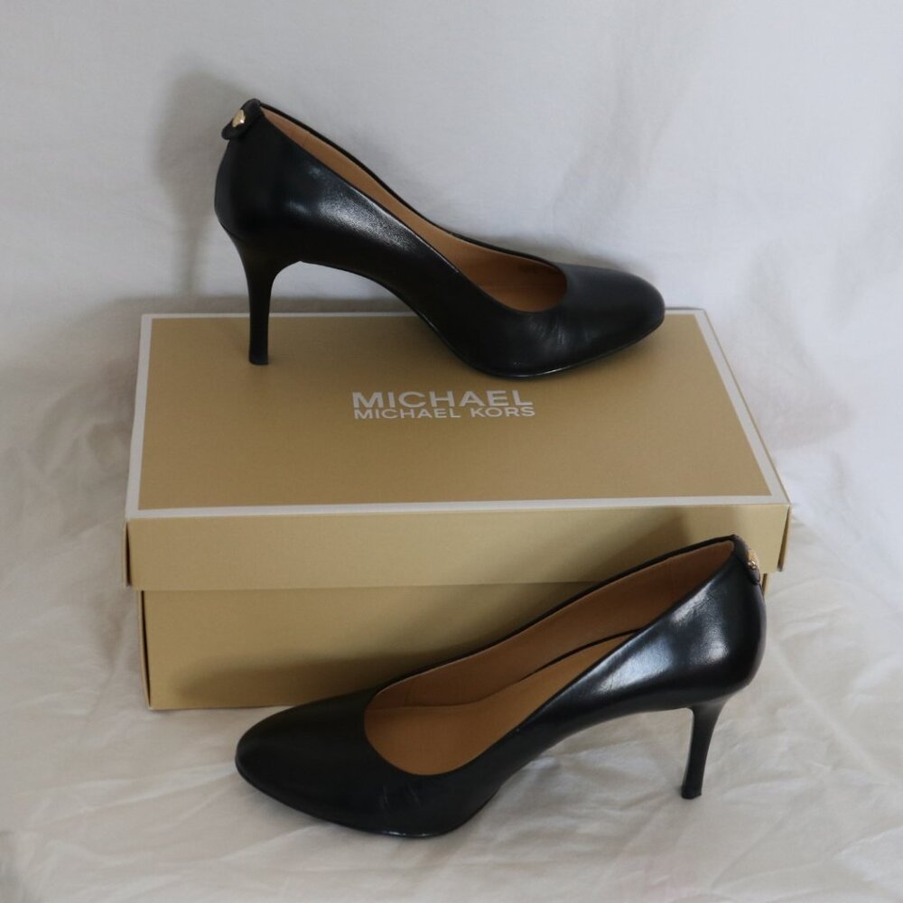 MICHAEL KORS Black Jenna Flex Pump Women's Size 7.5